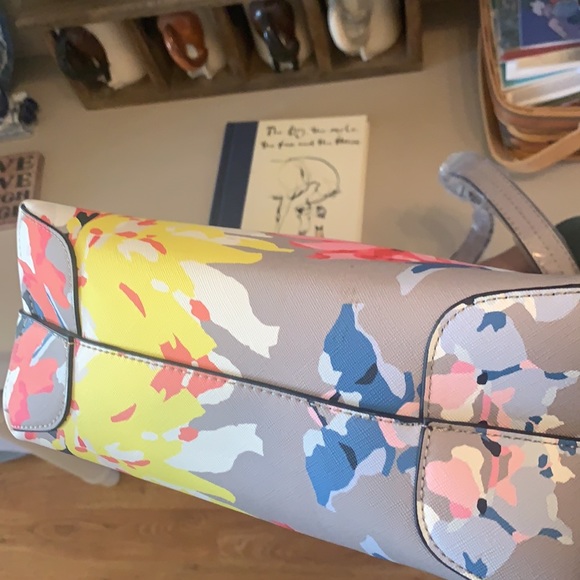 NWT Joules Tote - Picture 5 of 10